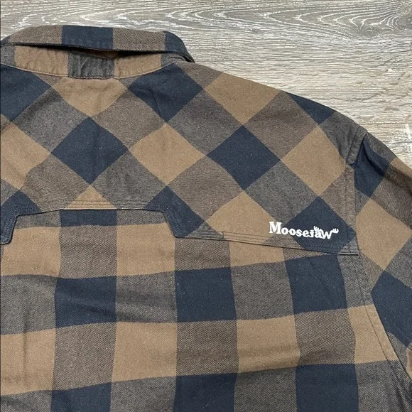 Moosejaw Men's Brown and Black Plaid Shirt Size Medium - Picture 4 of 5
